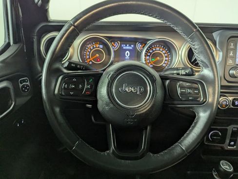 Certified 2018 Jeep Wrangler Sport image 21