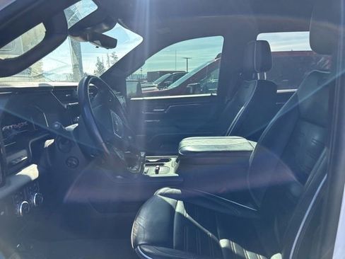 Used 2024 GMC Sierra 1500 AT4X image 13