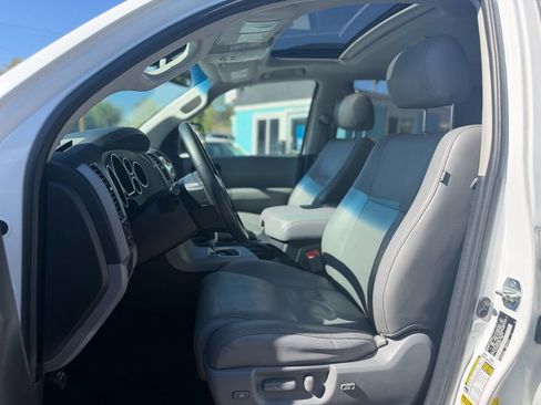 Used 2012 Toyota Sequoia Limited AWD/4WD image 12