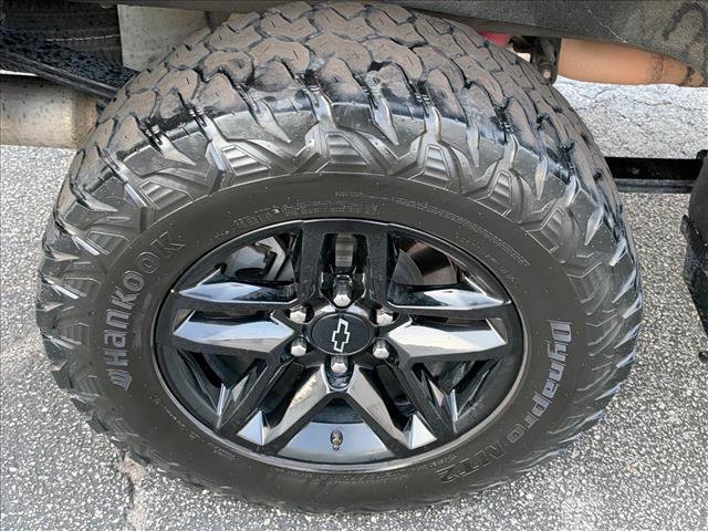 Certified 2021 Chevrolet Silverado 1500 LT Trail Boss w/ Convenience Package II AWD/4WD image 36
