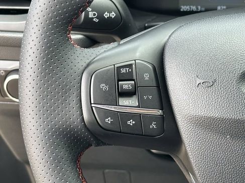 Used 2025 Ford Escape ST-Line w/ Equipment Group 301A FWD image 13