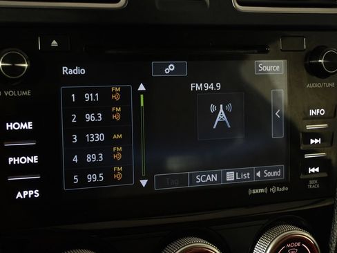 Used 2017 Subaru Forester 2.5i Premium AWD/4WD image 28