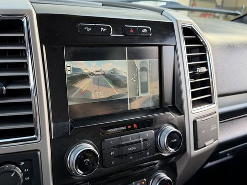 Used 2015 Ford F150 Lariat w/ Equipment Group 502A Luxury AWD/4WD image 22