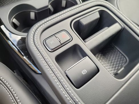 New 2026 Ford Mustang Mach-E Select image 49