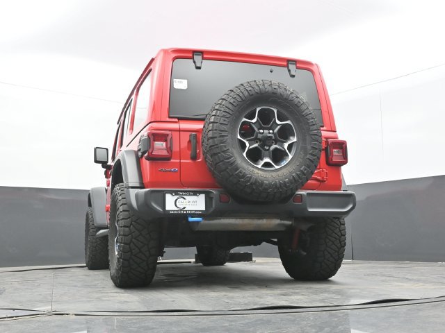 Used 2022 Jeep Wrangler Unlimited Rubicon 4xe w/ Cold Weather Group AWD/4WD image 55