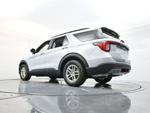 New 2026 Ford Explorer Active w/ Active Comfort Package image 31