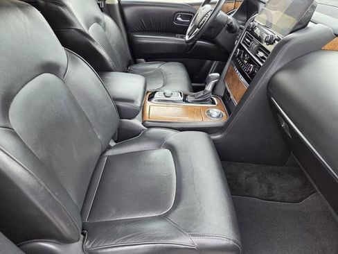 Used 2022 Nissan Armada SL w/ Captain's Chairs Package AWD/4WD image 33