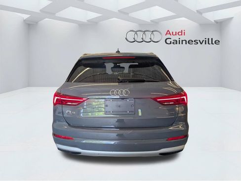 Used 2023 Audi Q3 2.0T Premium w/ Convenience Package AWD/4WD image 5