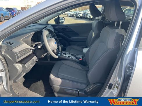 Certified 2024 Subaru Crosstrek 2.0i image 9