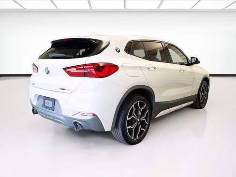Used 2018 BMW X2 sDrive28i w/ M SportX Package FWD image 4