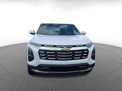 Used 2025 Chevrolet Equinox LT FWD image 4