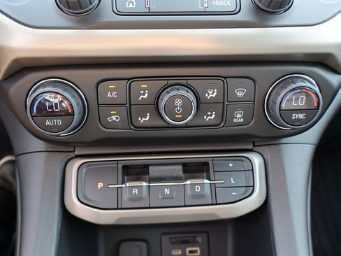 Used 2023 GMC Acadia Denali w/ Trailering Package AWD/4WD image 25
