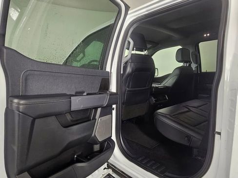 Used 2023 Ford F150 Lariat w/ Equipment Group 502A High image 17