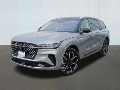 Used 2025 Lincoln Nautilus Reserve