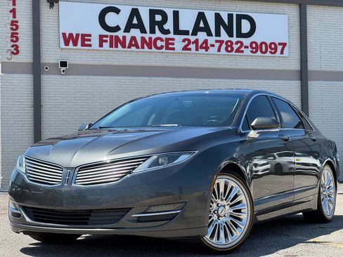 Used 2016 Lincoln MKZ w/ Equipment Group 200A Select FWD image 1