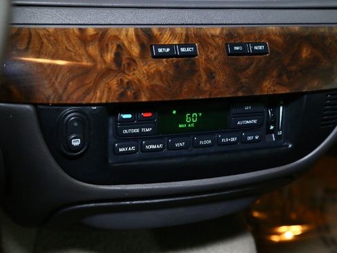 Used 2008 Mercury Grand Marquis LS image 36