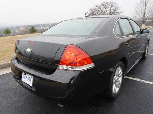 Used 2014 Chevrolet Impala LT w/ LT Sunroof Package image 14