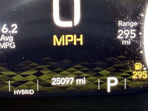 Used 2023 Jeep Wrangler Unlimited Sahara w/ Cold Weather Group image 13