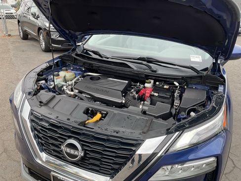 Used 2023 Nissan Rogue SV FWD image 23