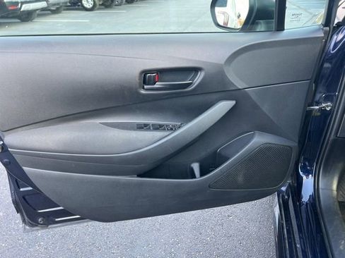 Used 2022 Toyota Corolla LE image 23