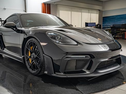 Certified 2024 Porsche 718 Cayman GT4 RS RWD image 21