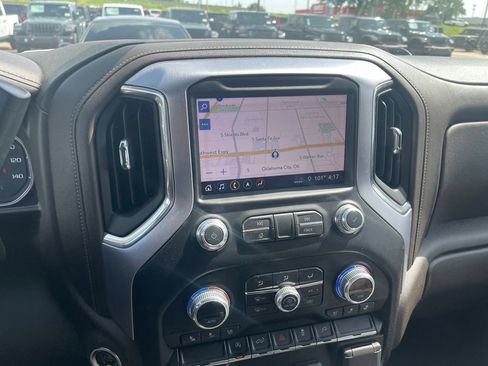 Used 2019 GMC Sierra 1500 SLT w/ SLT Premium Package AWD/4WD image 12