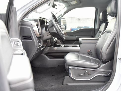 Used 2024 Ford F250 Lariat w/ Lariat Ultimate Package image 11