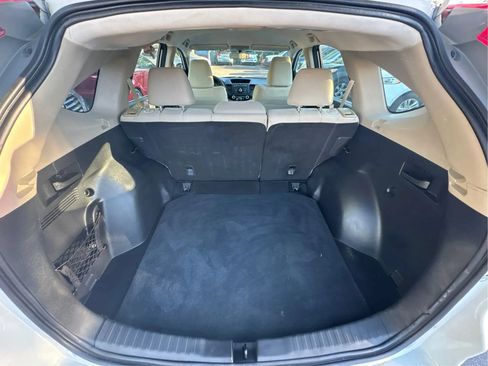 Used 2015 Honda CR-V LX image 8