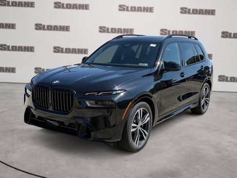 New 2027 BMW X7 xDrive40i w/ M Sport Package AWD/4WD image 1