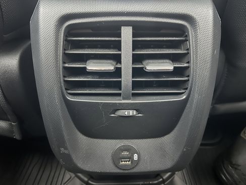 Used 2021 Ford Mustang Mach-E Premium image 33