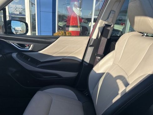 Used 2023 Subaru Forester Limited image 44