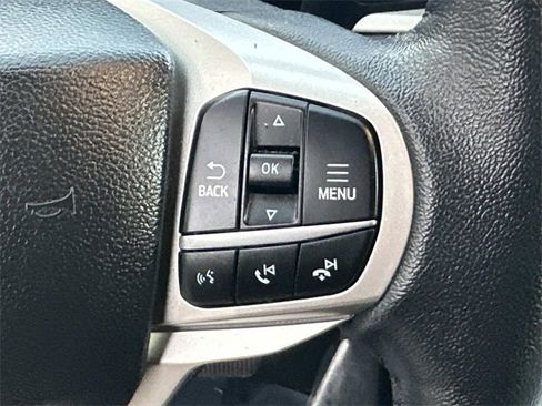 Used 2022 Ford Explorer XLT w/ Equipment Group 202A image 16