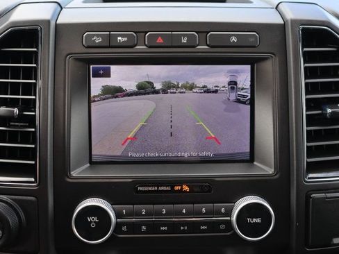 Used 2021 Ford Expedition Max Limited AWD/4WD image 12