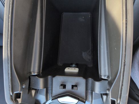 Used 2017 Buick Envision Essence image 30