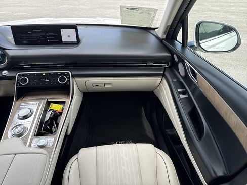 Used 2023 Genesis GV80 2.5T w/ Prestige Package AWD/4WD image 7