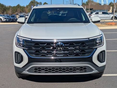 New 2026 Volkswagen Atlas Cross Sport SE FWD image 9