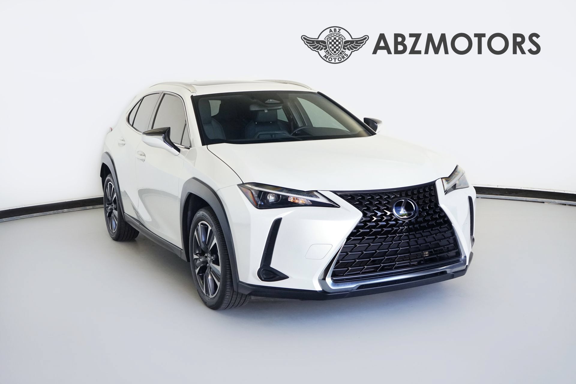 Used 2025 Lexus UX 300h FWD w/ Accessory Package (Z1) image 1
