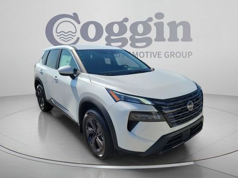 New 2026 Nissan Rogue SV AWD/4WD image 7