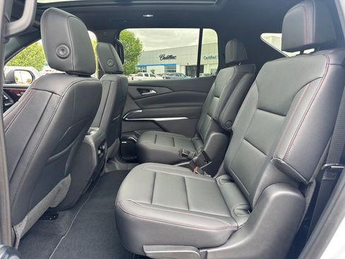 New 2026 Chevrolet Traverse Z71 w/ Enhanced Driving Package image 13