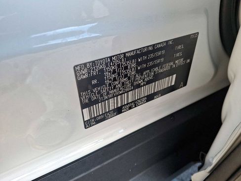 New 2025 Toyota RAV4 Limited image 24