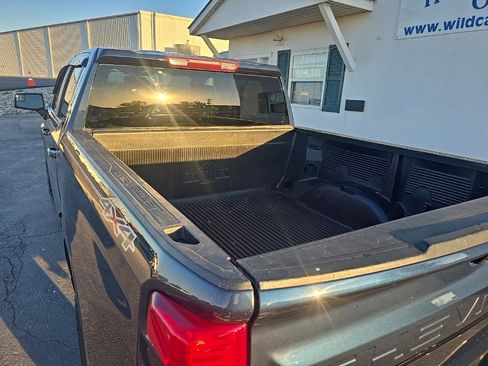 Used 2020 Chevrolet Silverado 1500 LT image 7