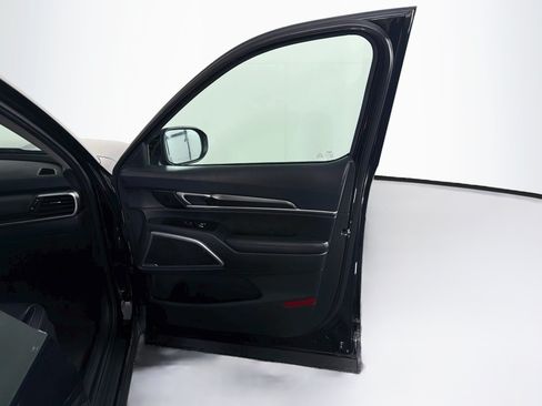 Used 2025 Kia Telluride S FWD image 36
