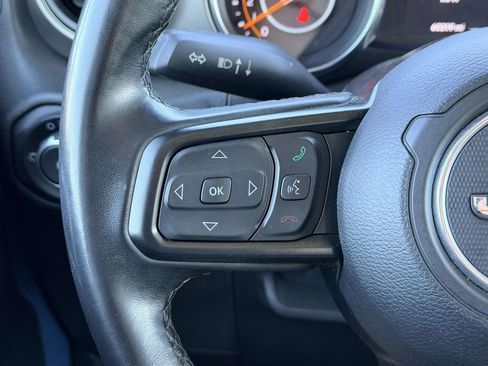 Used 2020 Jeep Wrangler Unlimited Sport S image 11