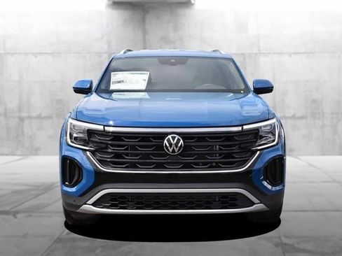 New 2026 Volkswagen Atlas Cross Sport SE FWD image 4
