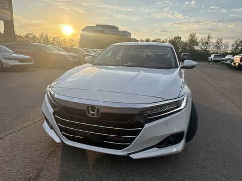 Used 2021 Honda Accord Touring image 15