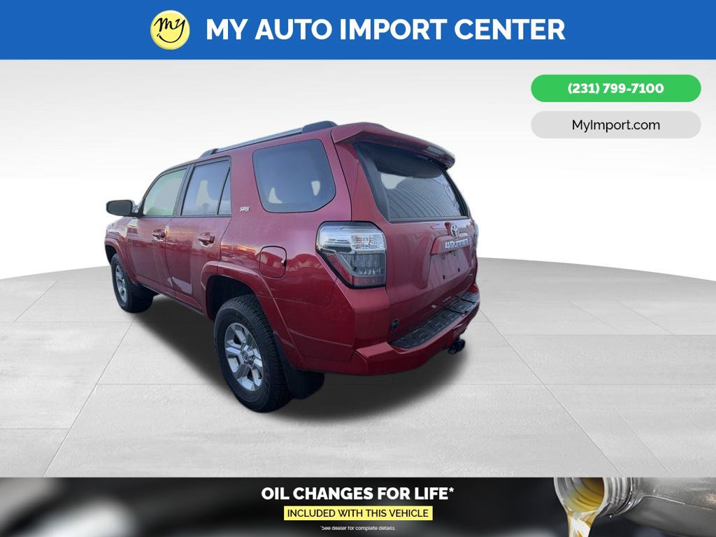 Used 2024 Toyota 4Runner SR5 Premium w/ Moonroof Package AWD/4WD image 4