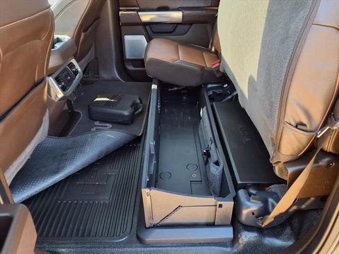 Used 2024 Ford F250 King Ranch w/ Chrome Package image 37