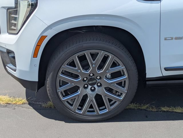 New 2026 GMC Yukon XL Denali Ultimate w/ LPO, Floor Liner Package AWD/4WD image 10