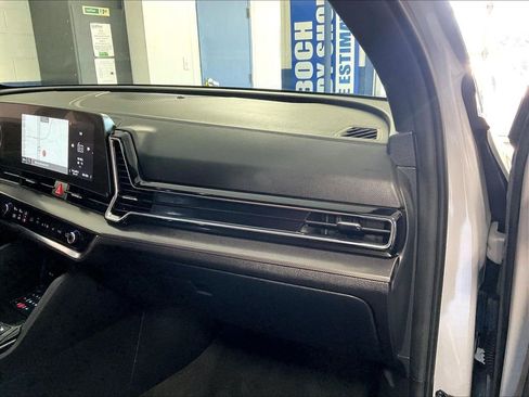 Used 2024 Kia Sportage SX AWD/4WD image 13