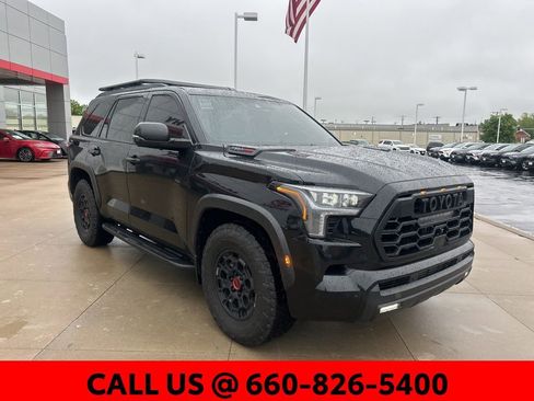 Used 2025 Toyota Sequoia TRD Pro w/ Tow Technology Package AWD/4WD image 4